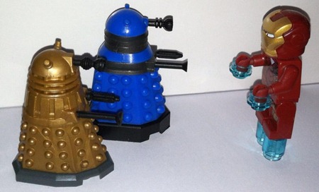 microfiguresdaleksvslegosironman0422